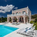 Casa Del Sol Syros Villa Parakopí